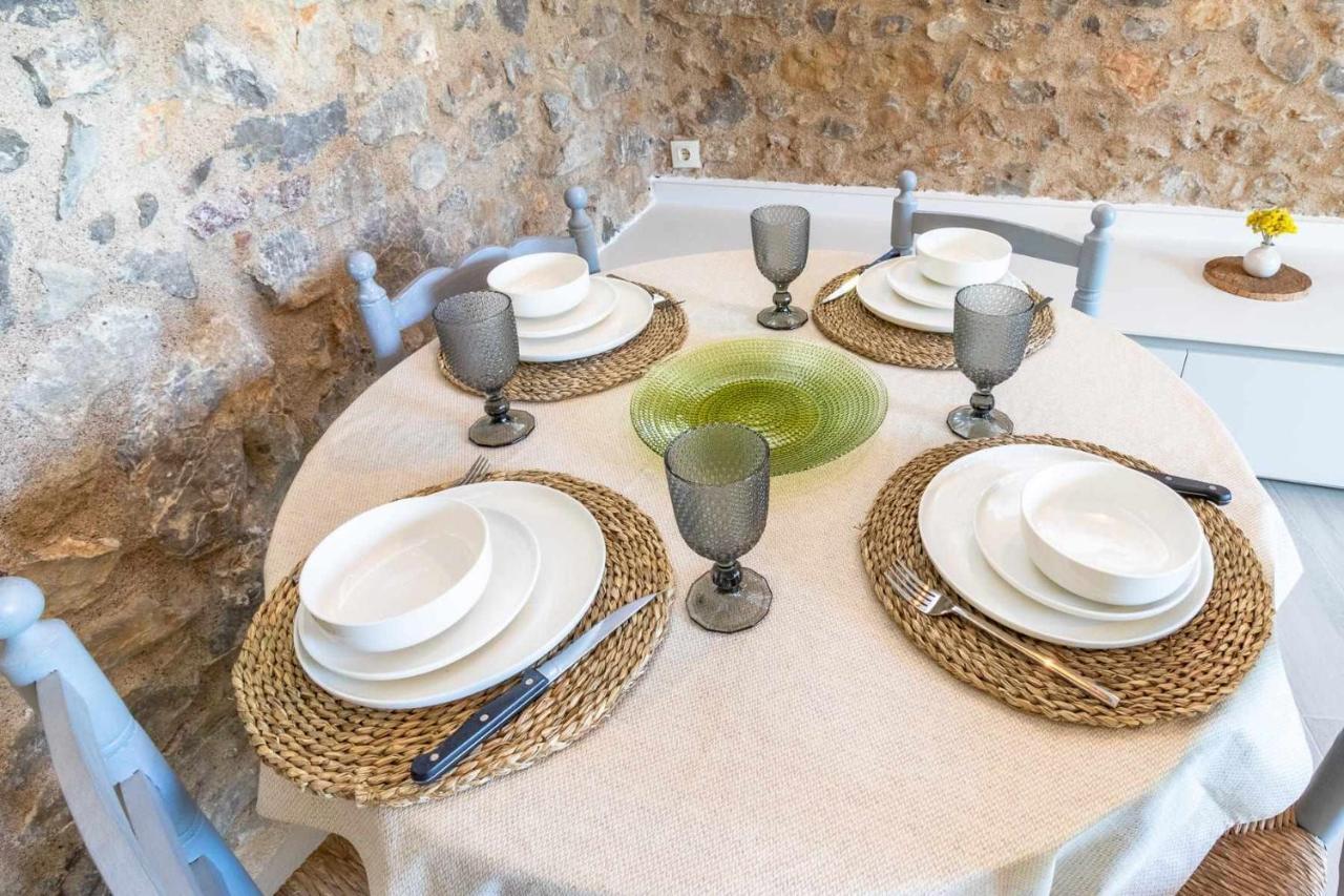 OCELLS DE MONTGRÍ apartamento rural en el Baix Empordà Sobrestany Esterno foto